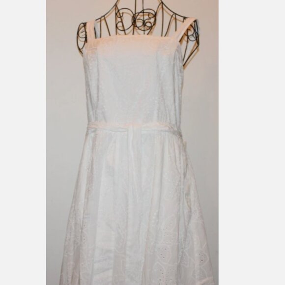 White Eyelet Cotton Dress Sz 14 NWT Calypso Lined Back Zip Sash at Waist - Picture 4 of 8